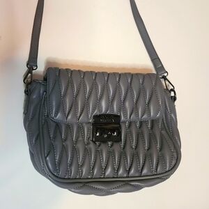 Badgley Mischka Gray Quilted Shoulder Bag